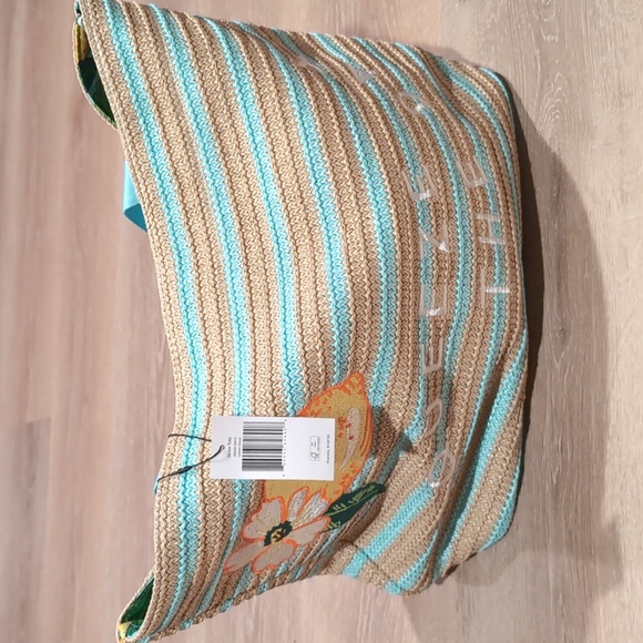 Vera Bradley Lemon Grove Tote-NWT - Picture 6 of 6